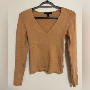 Knit V-Neck Swearer